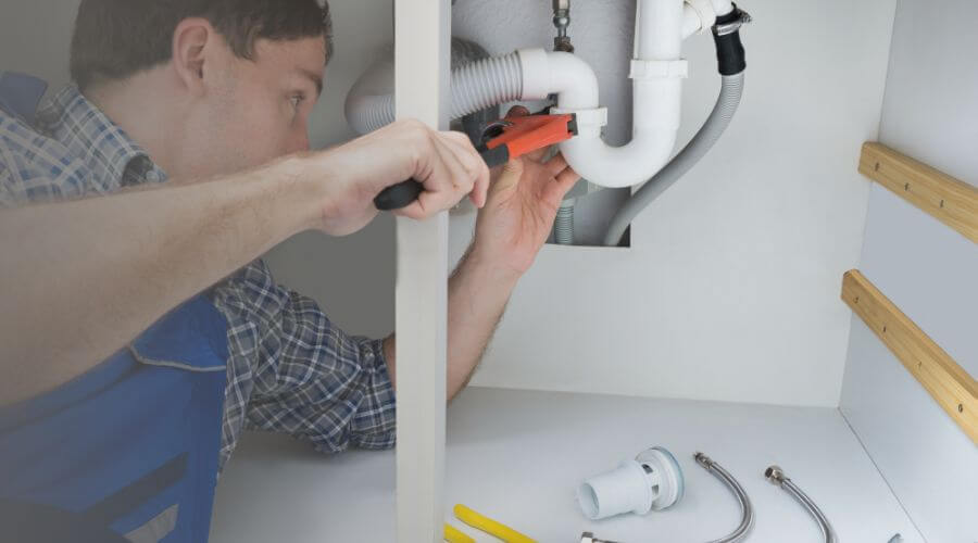 Local water heater installation in Carson, ND